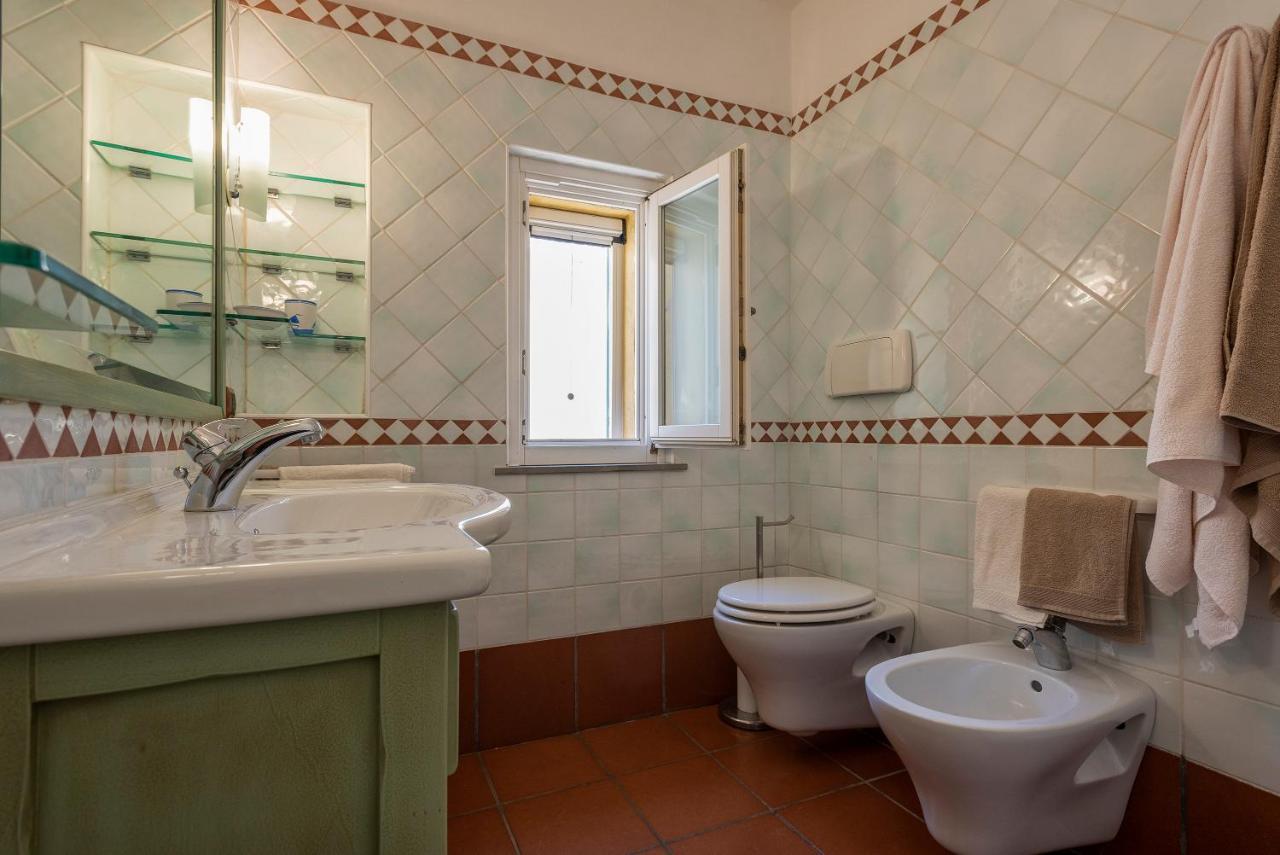 Ferret Apartment Алгеро Екстериор снимка